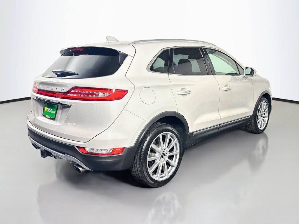 Used 2019 Lincoln MKC Reserve w/ MKC Climate Package FWD image 10