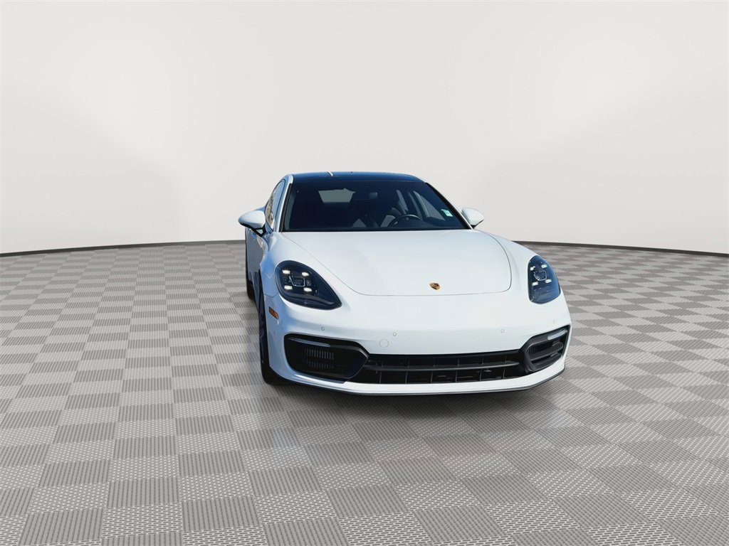 Used 2022 Porsche Panamera 4 image 3