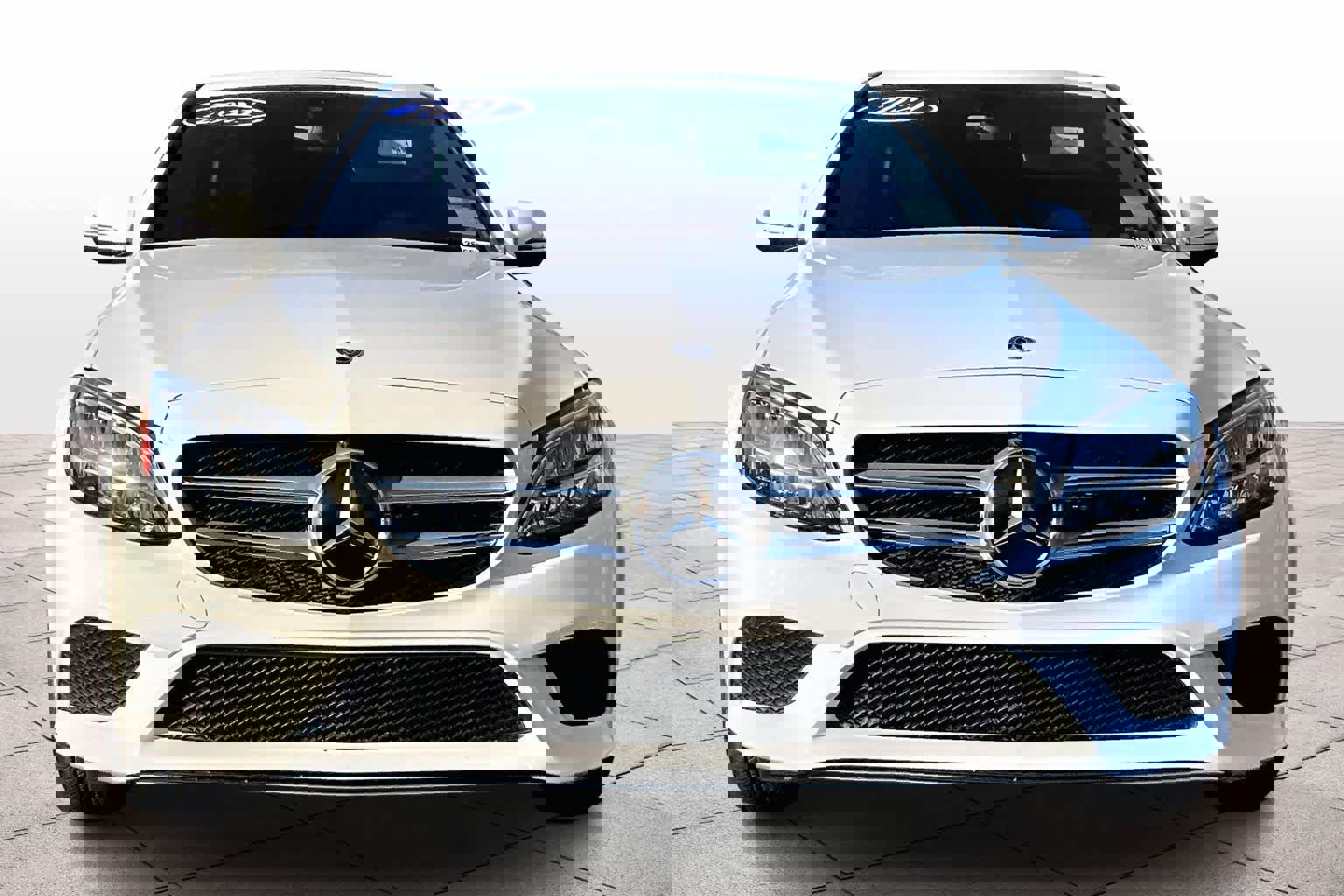 Used 2021 Mercedes-Benz C 300 Sedan image 3