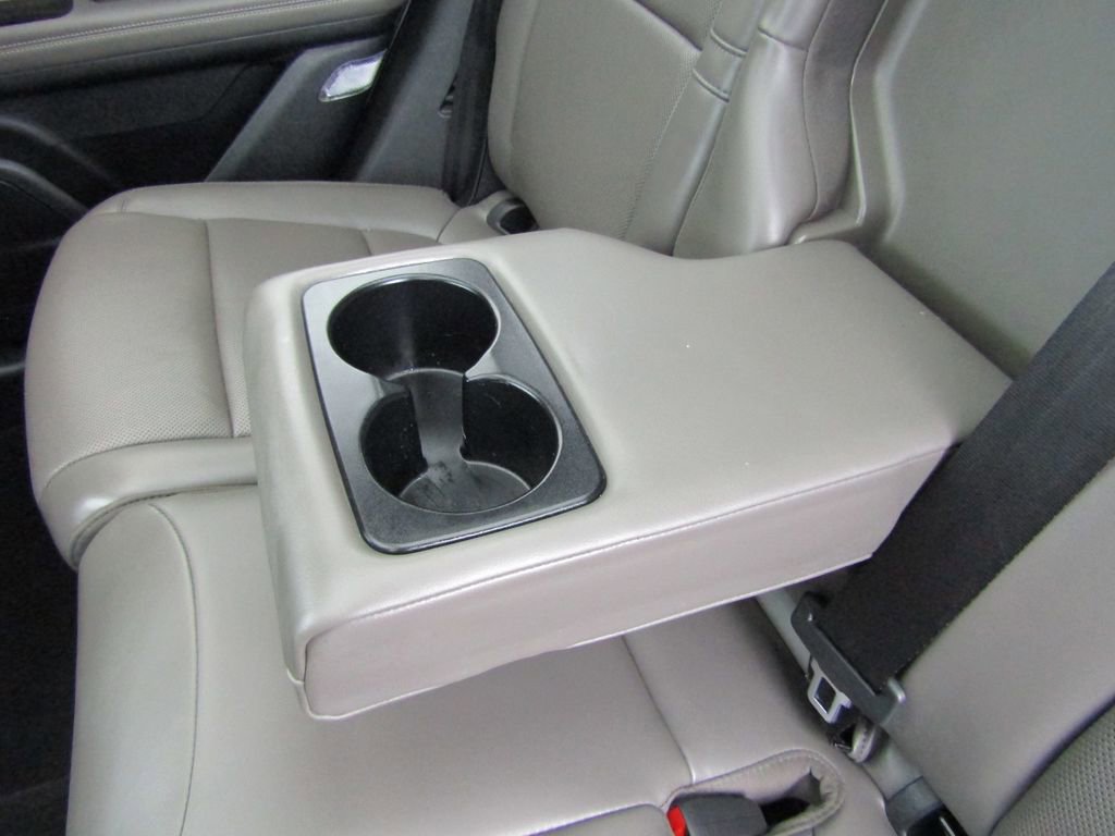Used 2025 Lincoln Corsair Grand Touring w/ Equipment Group 301A AWD/4WD image 39