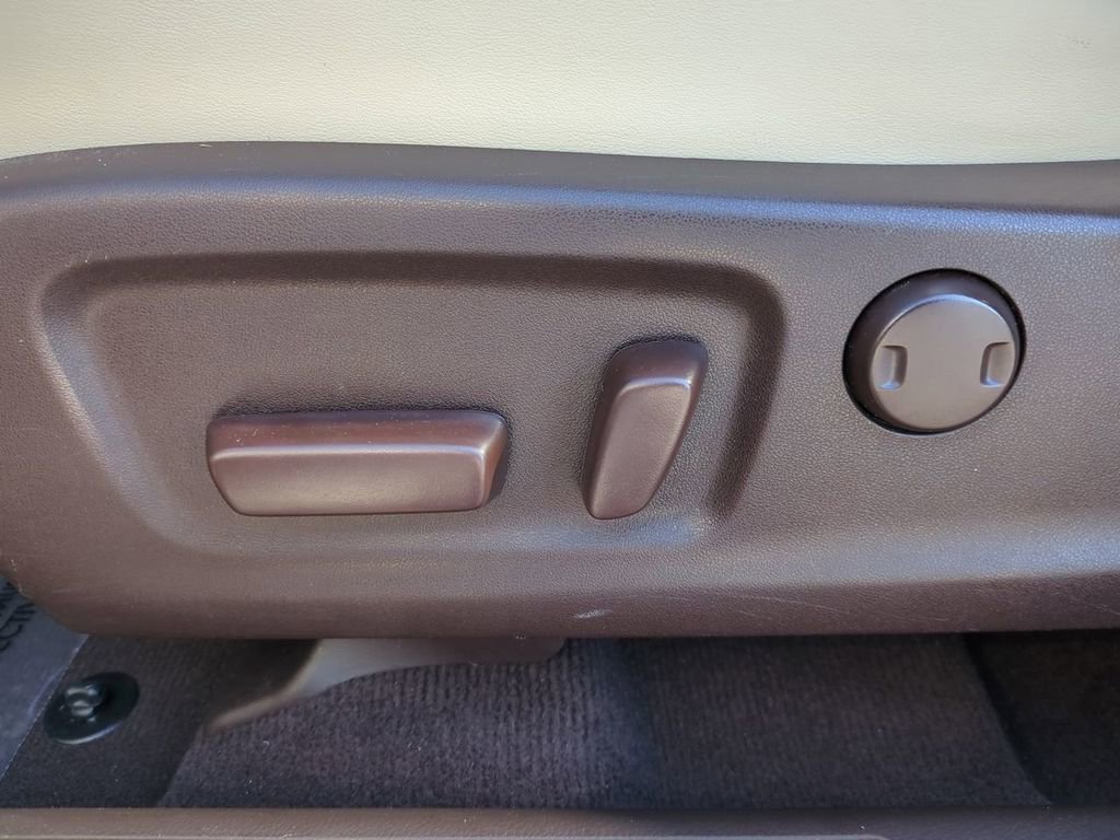 Used 2020 Lexus RX 350 AWD w/ Premium Package image 19