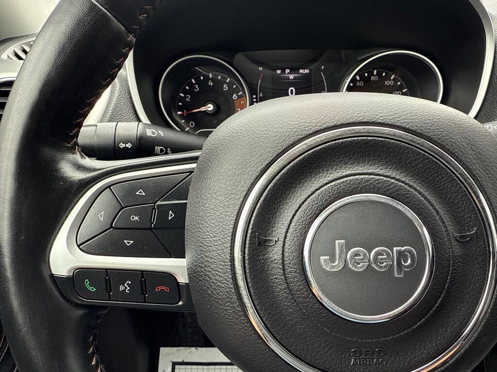 Used 2020 Jeep Compass Latitude w/ Cold Weather Group image 25