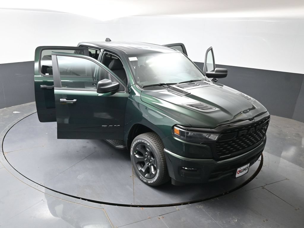 New 2026 RAM 1500 Express AWD/4WD image 46
