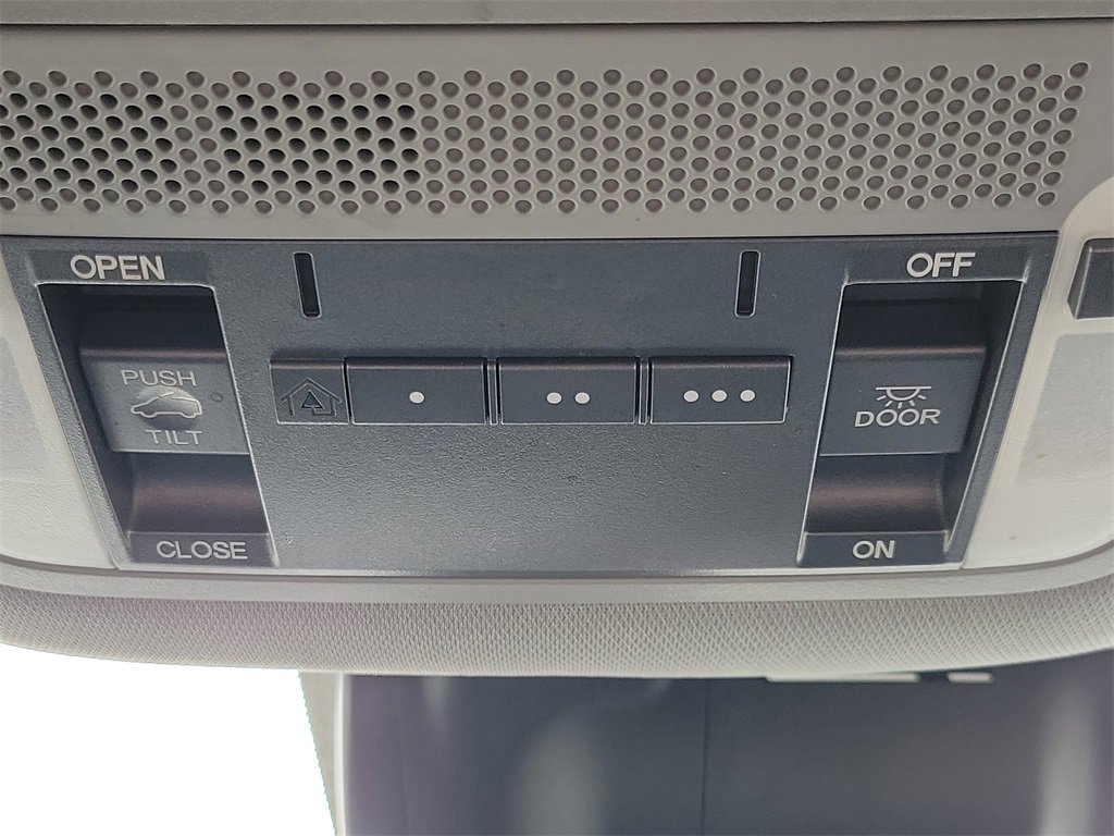 Used 2020 Acura MDX SH-AWD image 37