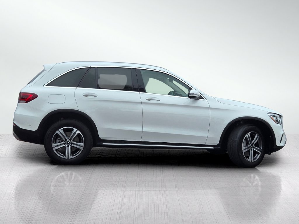 Used 2022 Mercedes-Benz GLC 300 4MATIC image 4