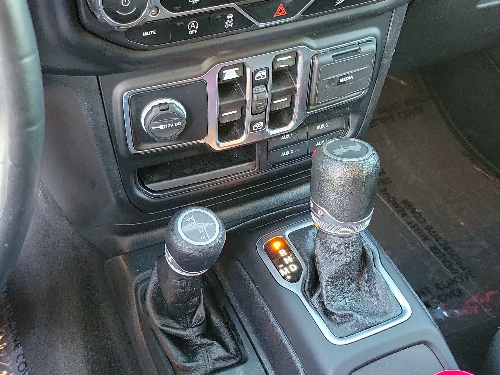 Certified 2021 Jeep Wrangler Unlimited Sport AWD/4WD image 14