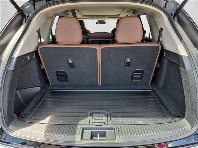 Certified 2023 Acura MDX w/ Technology Package AWD/4WD image 6