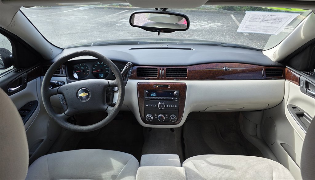 Used 2011 Chevrolet Impala LS image 16