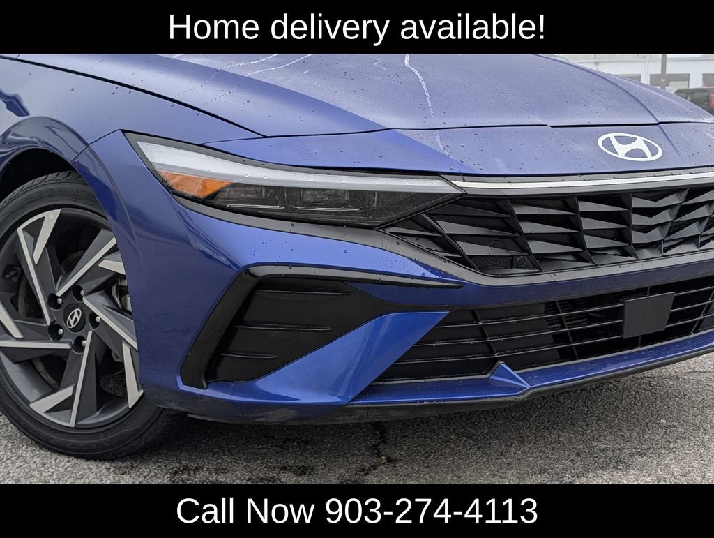 Used 2025 Hyundai Elantra SEL FWD image 11