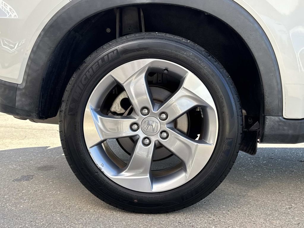 Used 2021 Honda HR-V LX image 15