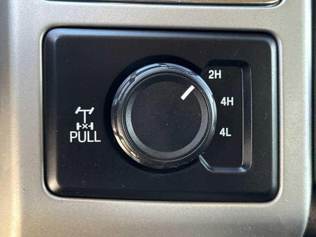 Used 2017 Ford F250 Lariat w/ Chrome Package AWD/4WD image 39