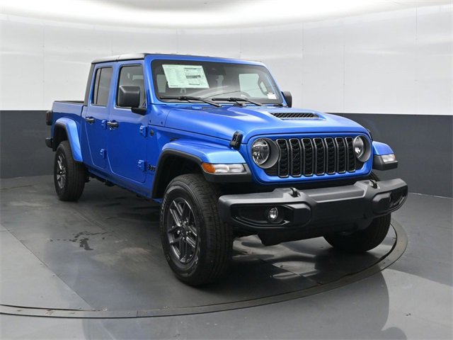 New 2025 Jeep Gladiator Sport