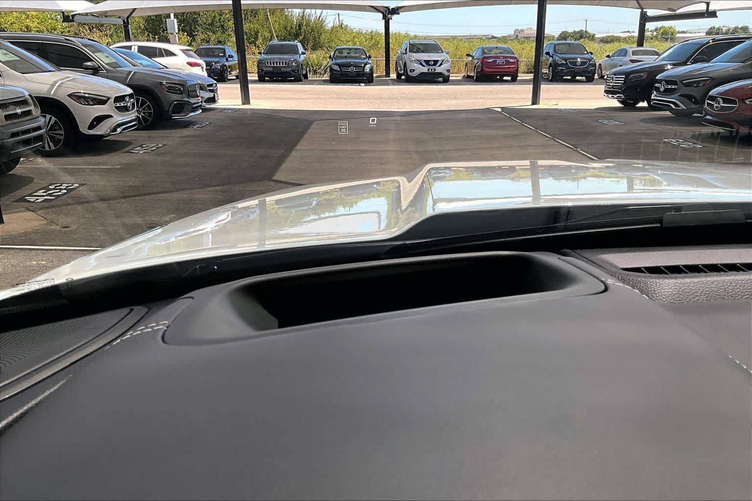 Used 2025 RAM 1500 Limited AWD/4WD image 33