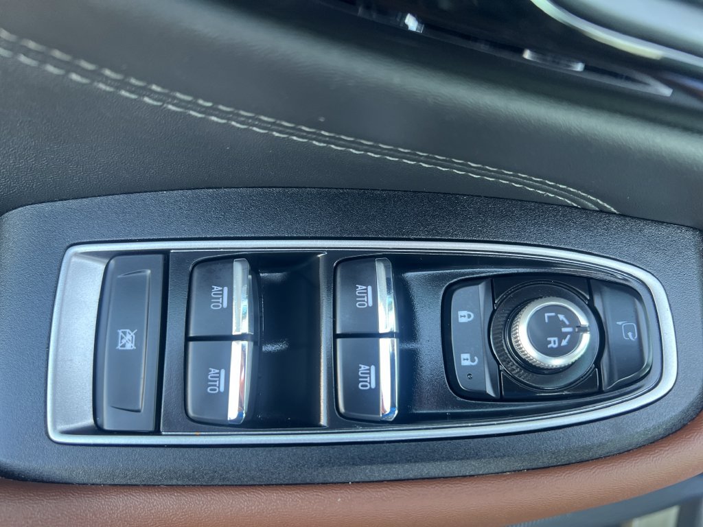 Used 2025 Subaru Outback Touring XT AWD/4WD image 13