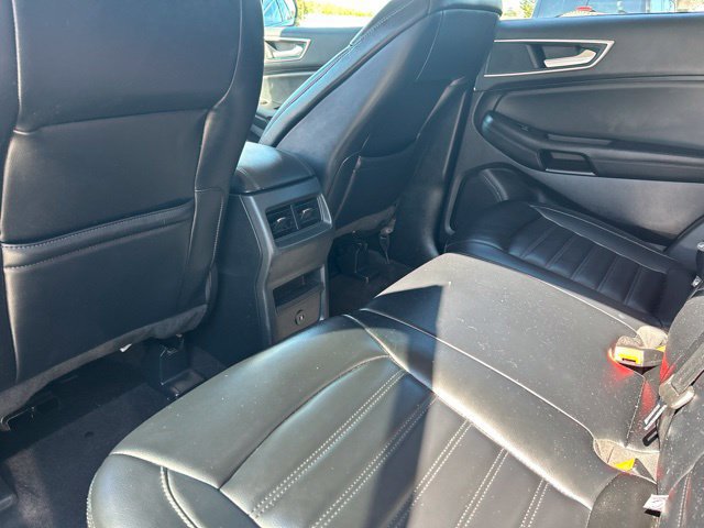 Used 2024 Ford Edge SEL AWD/4WD image 13