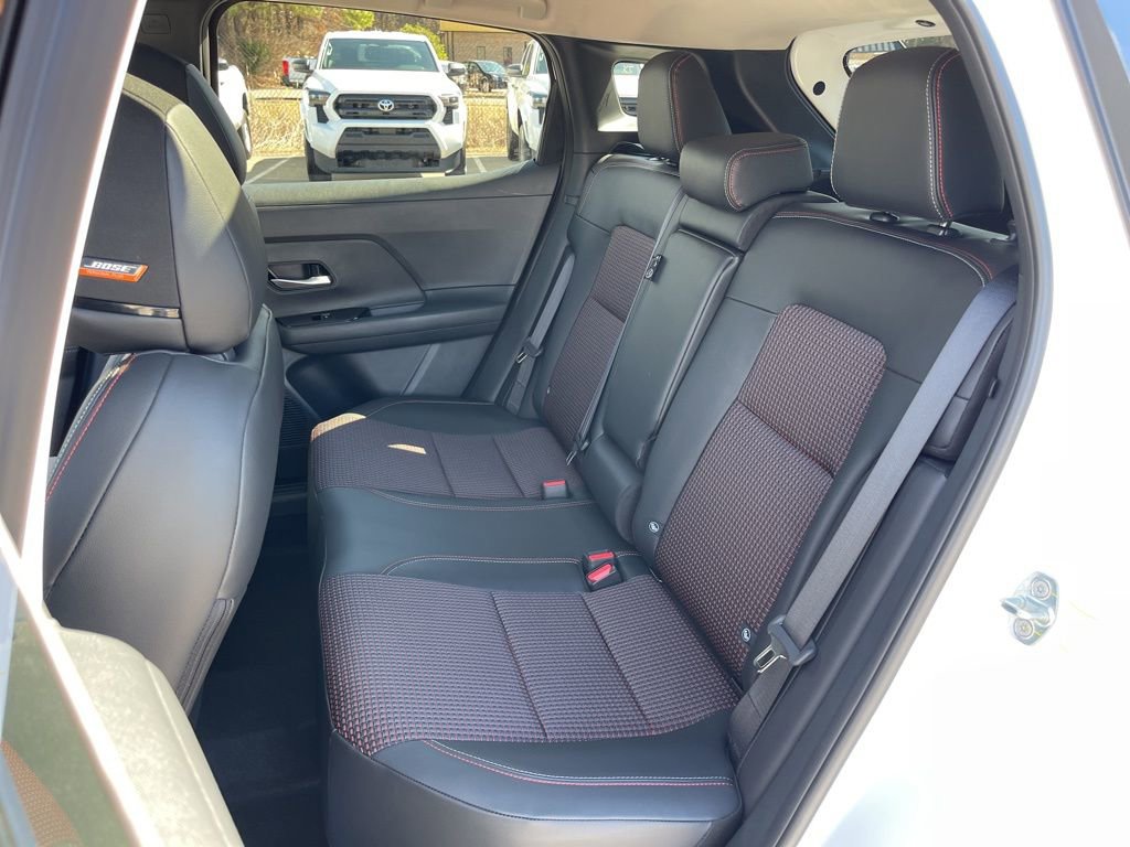New 2026 Nissan Kicks SR w/ SR Premium Package FWD image 19