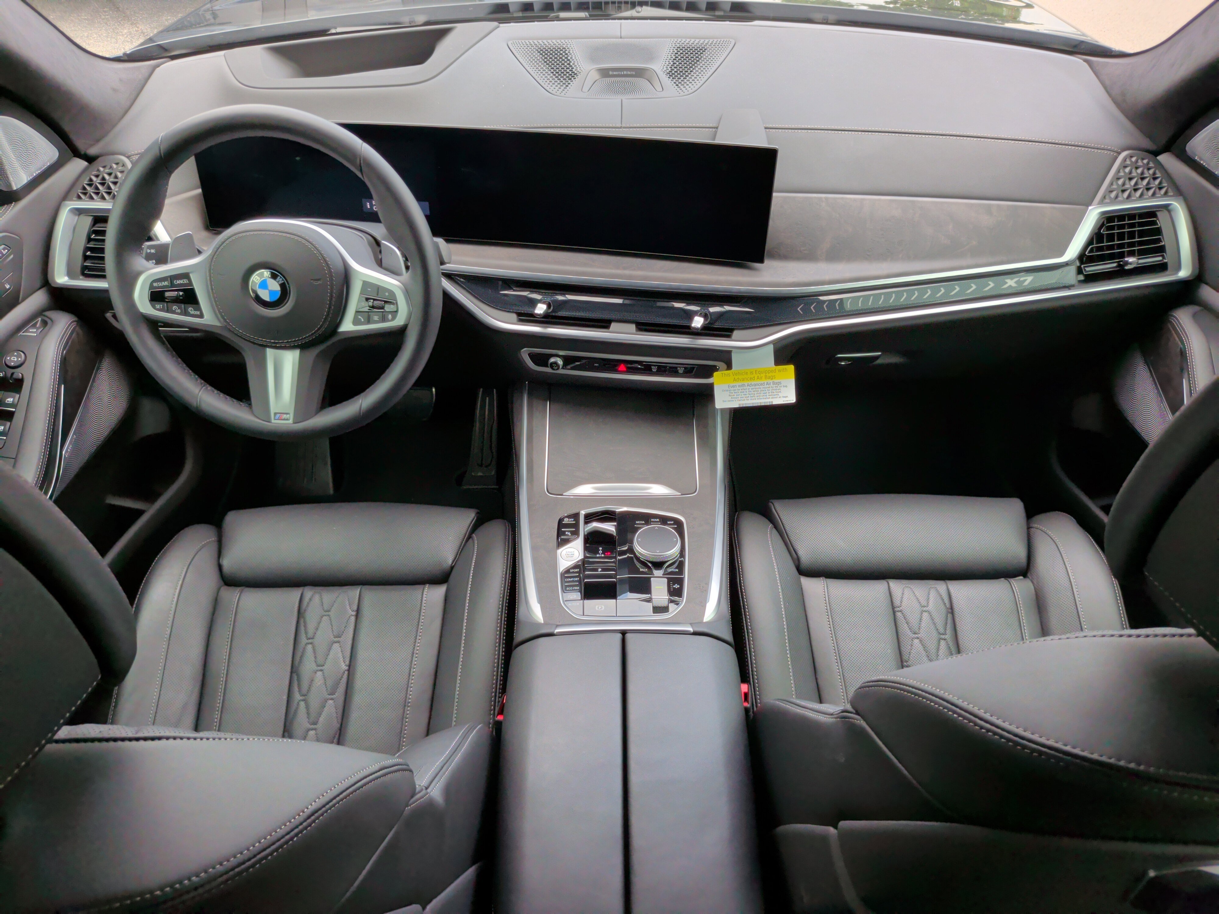 Certified 2026 BMW X7 xDrive40i w/ M Sport Package AWD/4WD image 34