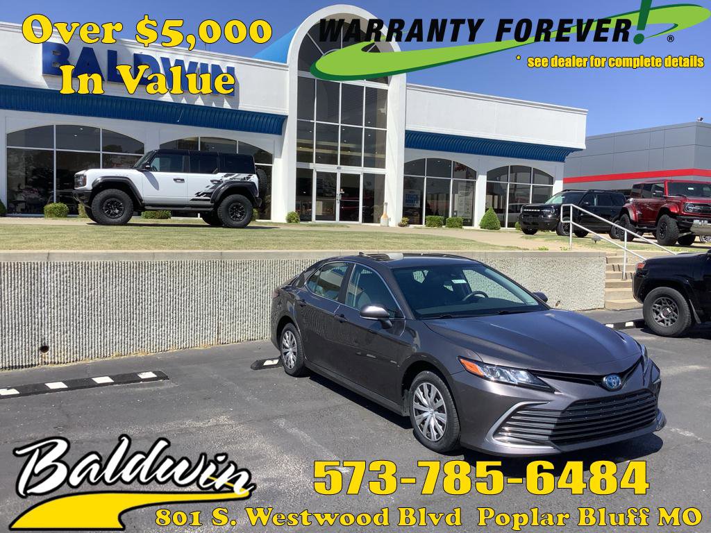 Used 2023 Toyota Camry LE FWD image 1
