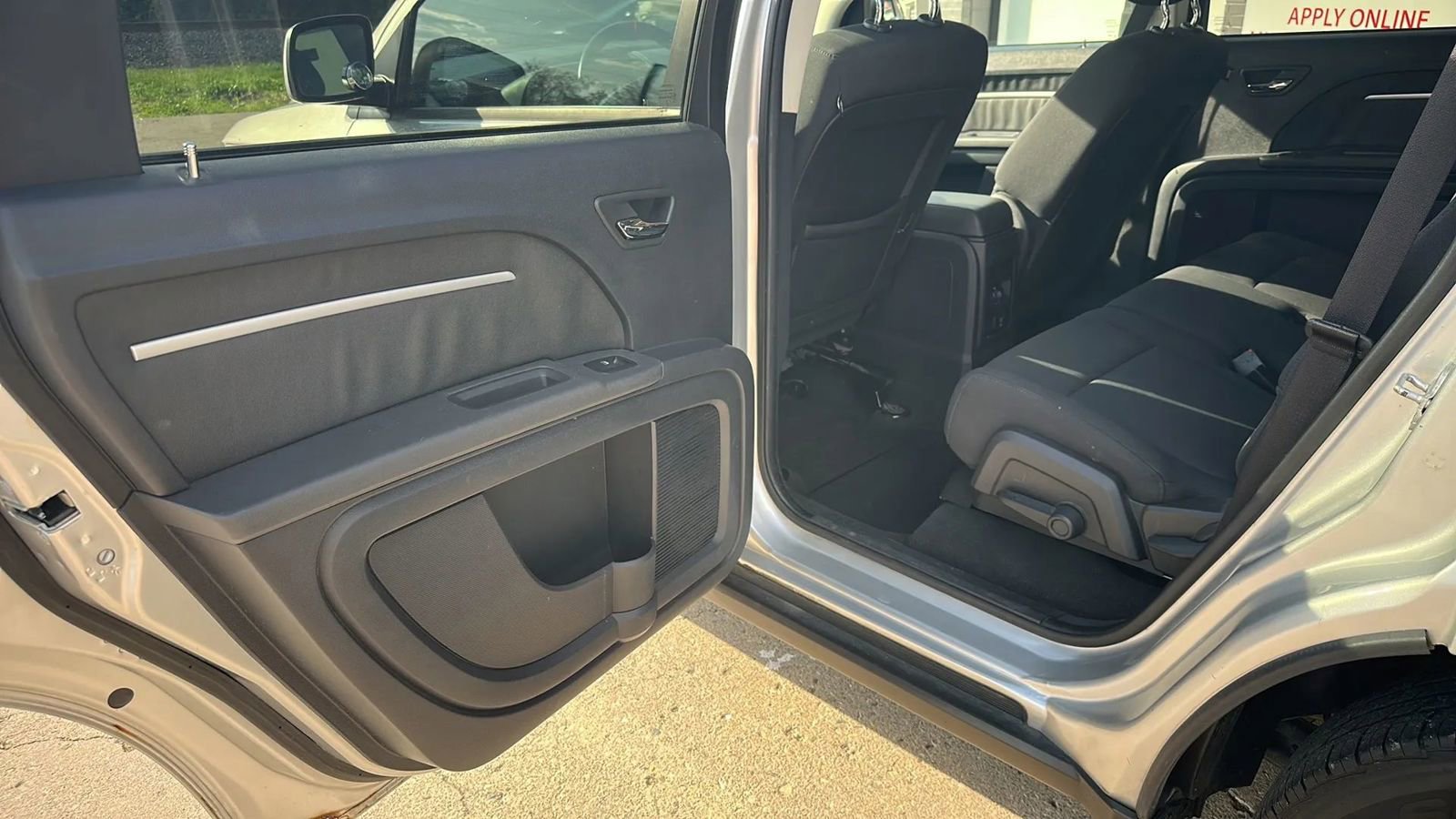 Used 2010 Dodge Journey SXT w/ Flexible Seating Group FWD image 14