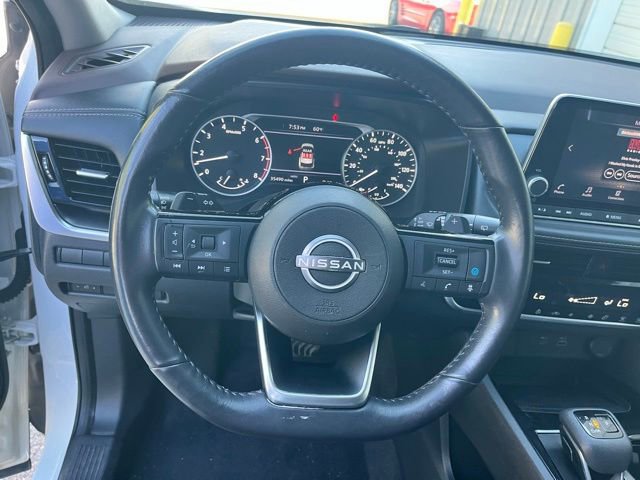 Certified 2023 Nissan Rogue SV w/ SV Premium Package AWD/4WD image 16