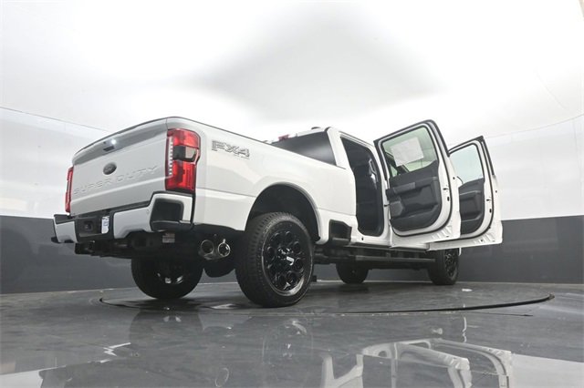 New 2026 Ford F250 Lariat image 37