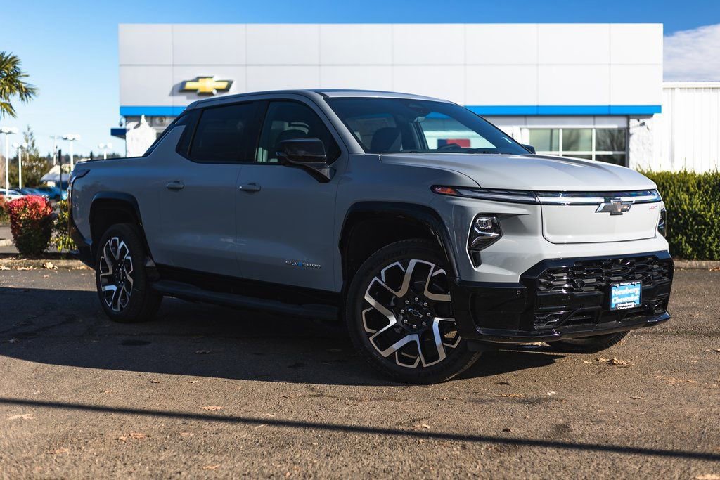 New 2025 Chevrolet Silverado EV RST video 1