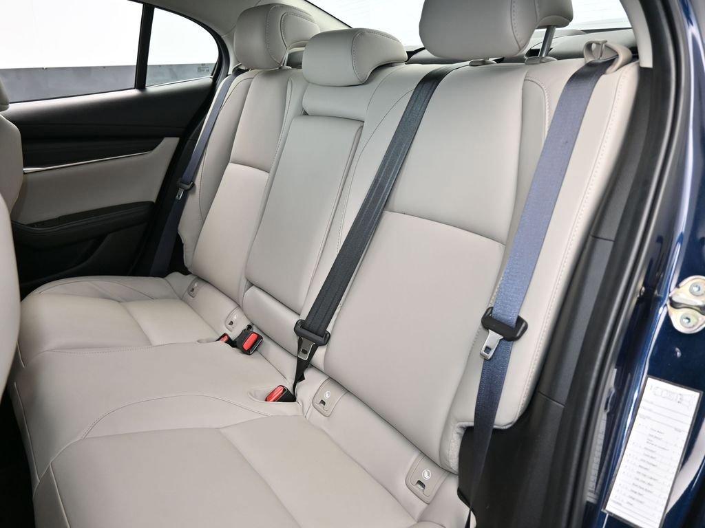 Used 2025 MAZDA MAZDA3 s image 32