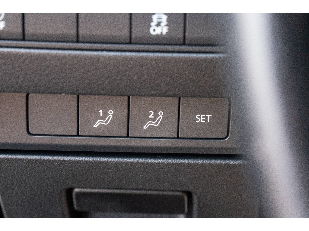 Used 2021 MAZDA MAZDA3 s AWD/4WD image 31