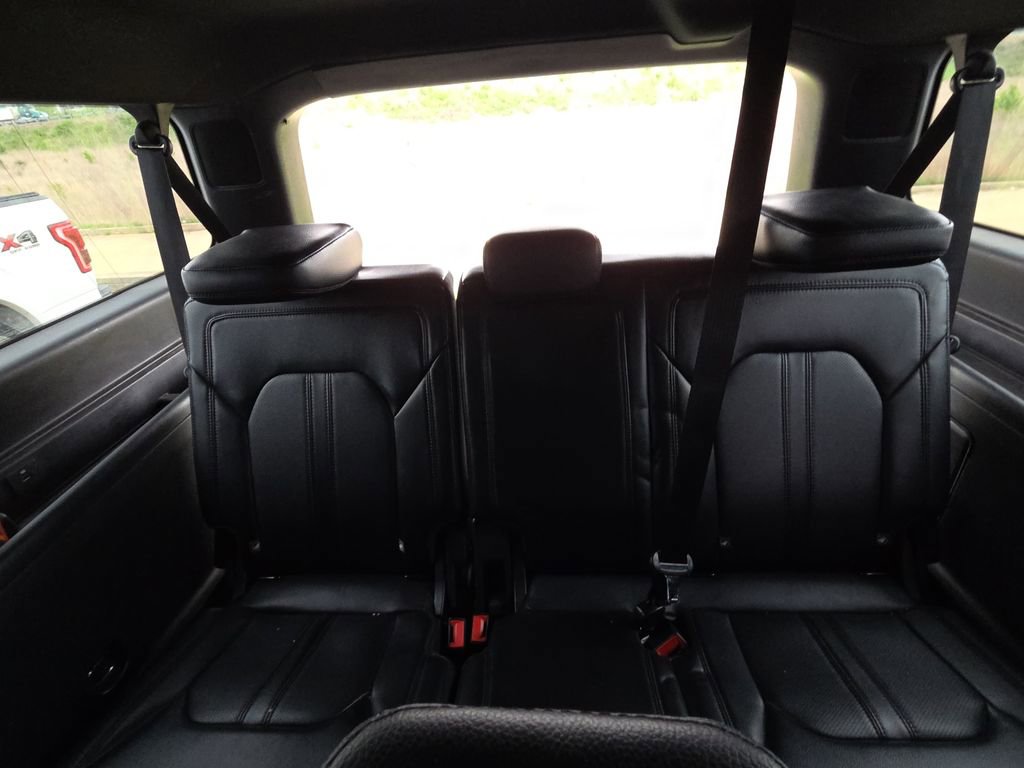 Used 2020 Ford Expedition Max Limited w/ Equipment Group 301A AWD/4WD image 13