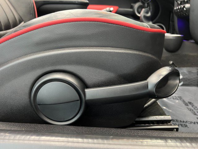 Used 2015 MINI Cooper Roadster S FWD image 16