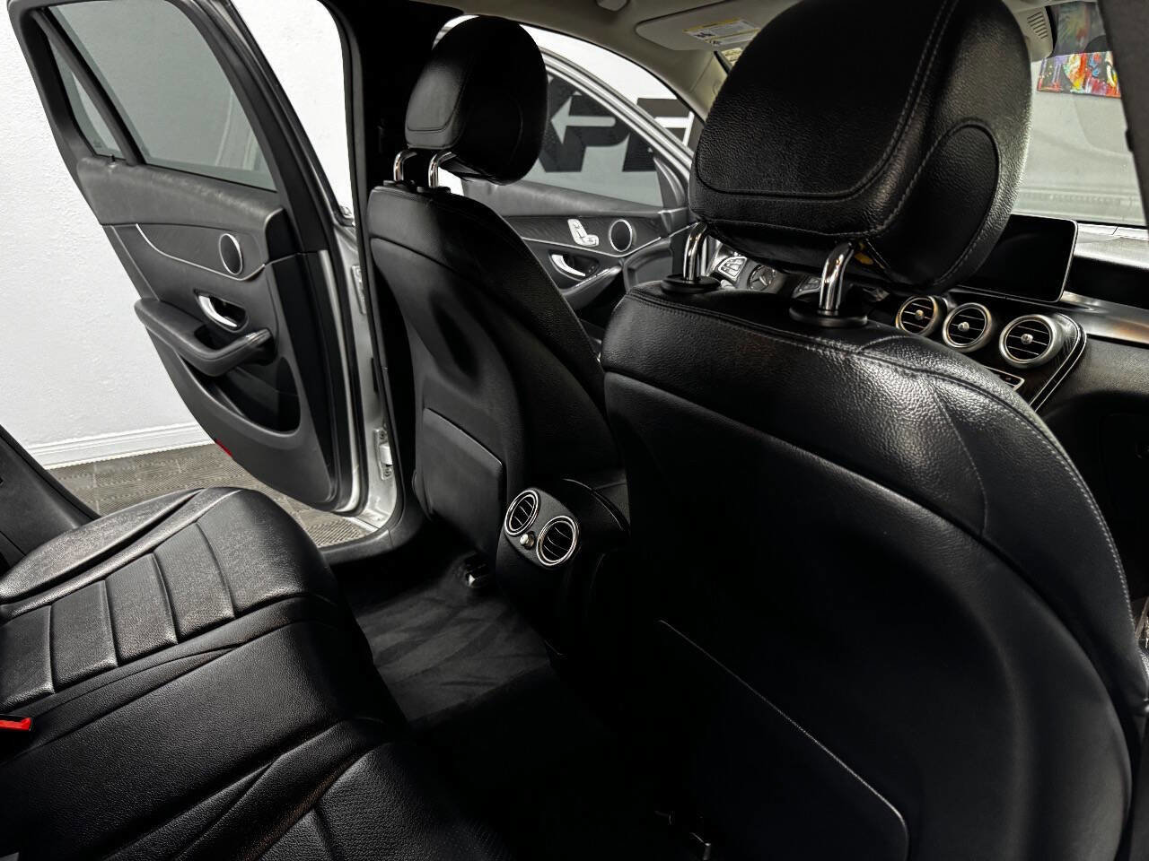 Used 2016 Mercedes-Benz GLC 300 image 45