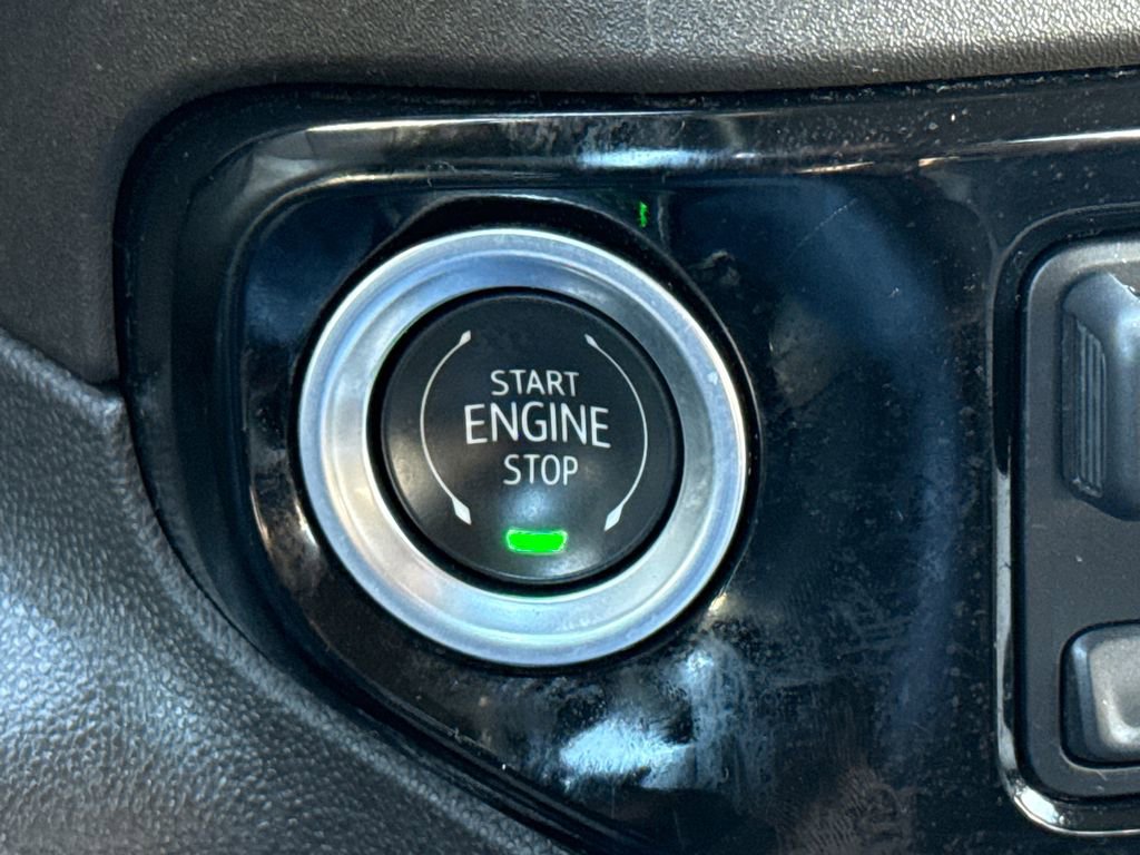 Used 2025 GMC Sierra 2500 SLE w/ SLE Convenience Package image 26