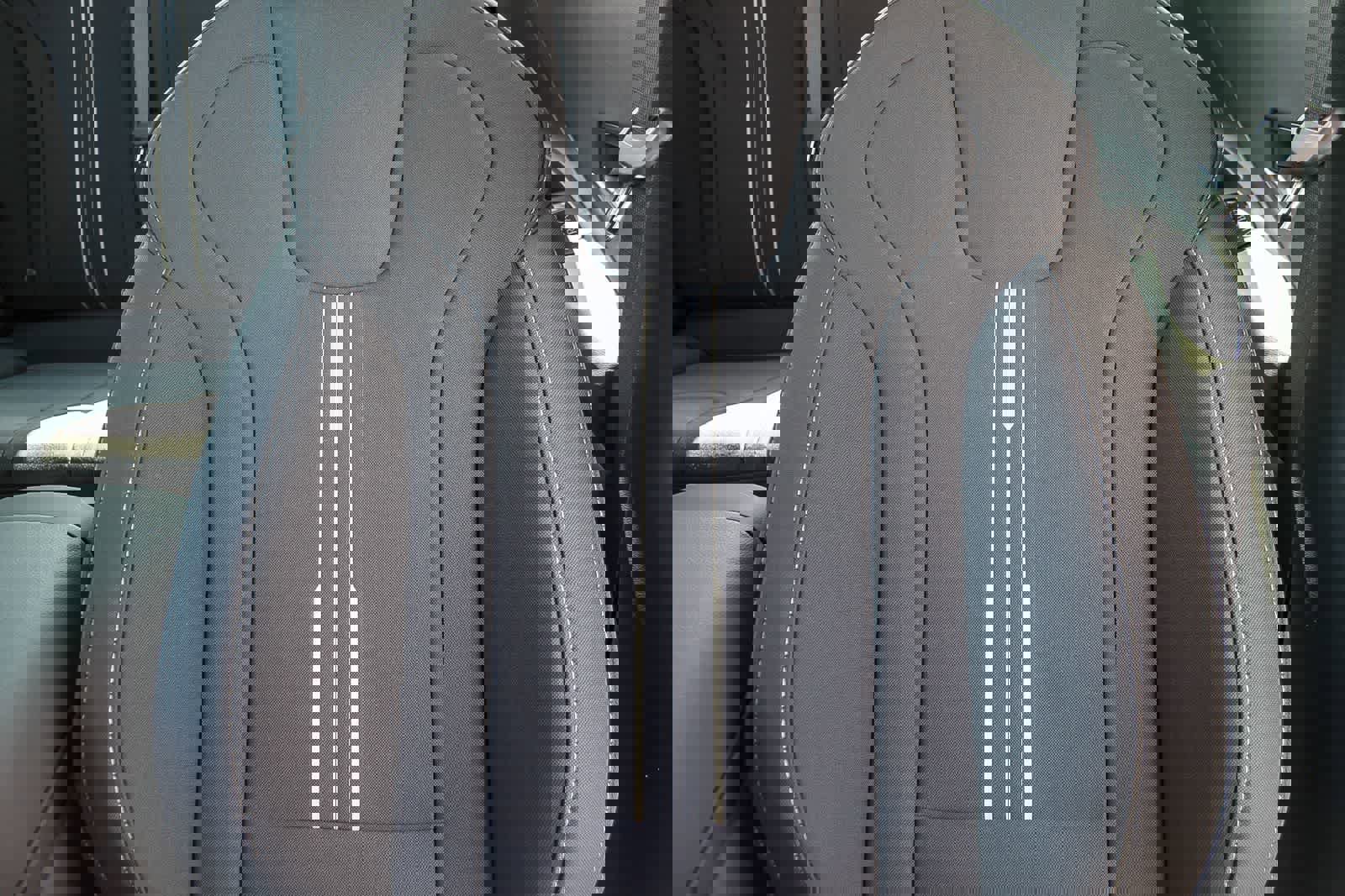 New 2025 Hyundai Elantra Sport image 19