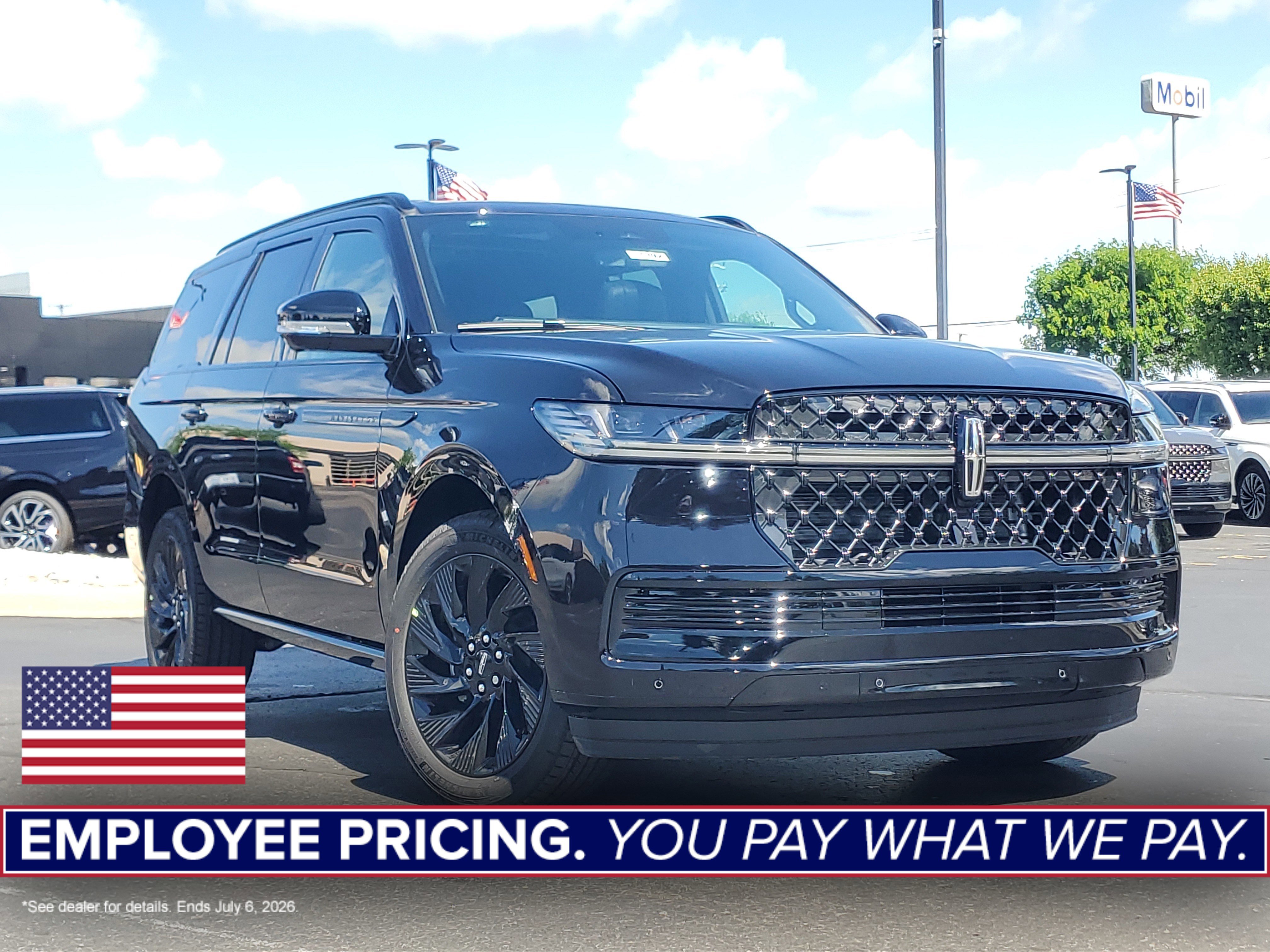 New 2026 Lincoln Navigator Reserve w/ Jet Appearance Package
