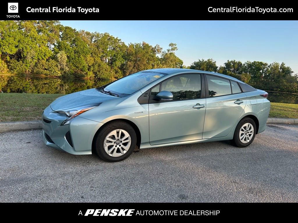 Used 2018 Toyota Prius One FWD image 1