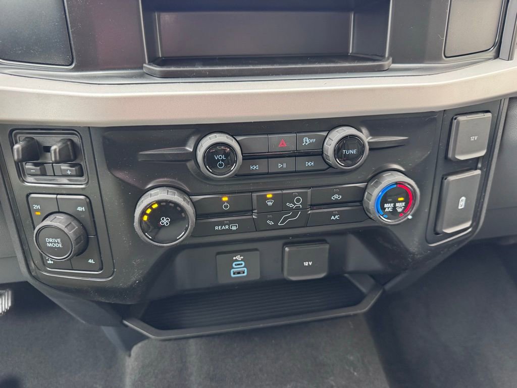 New 2026 Ford F250 XL w/ STX Appearance Package AWD/4WD image 29