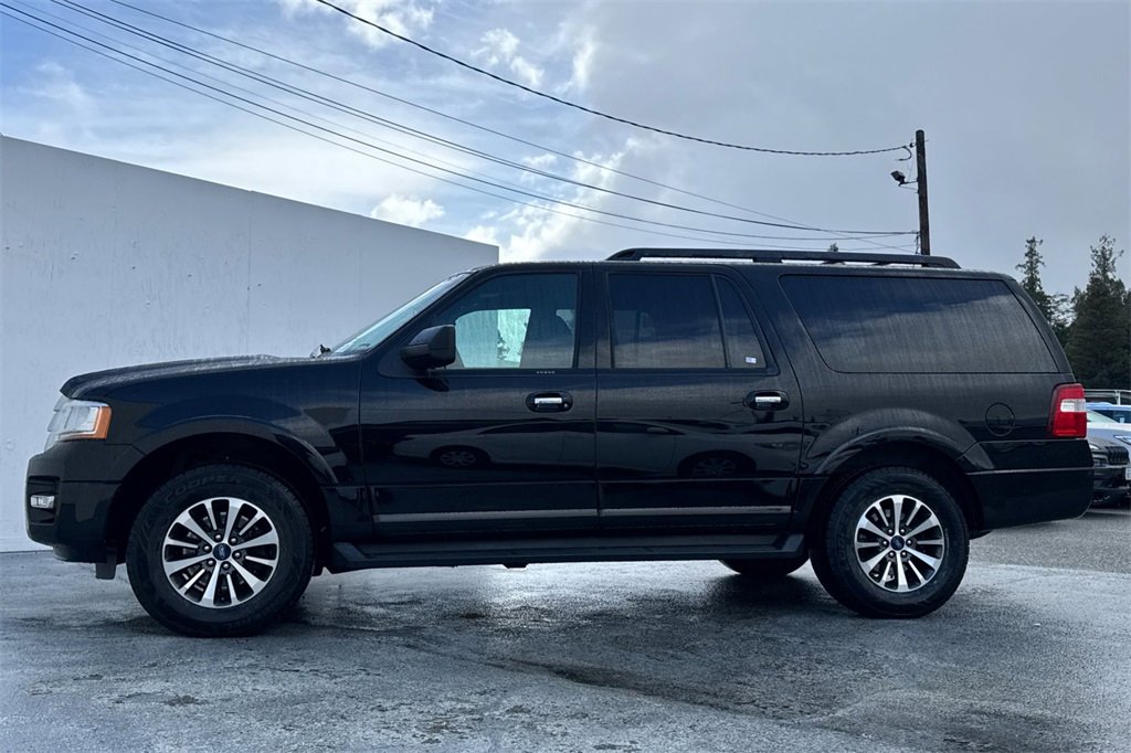 Used 2017 Ford Expedition EL XLT image 7