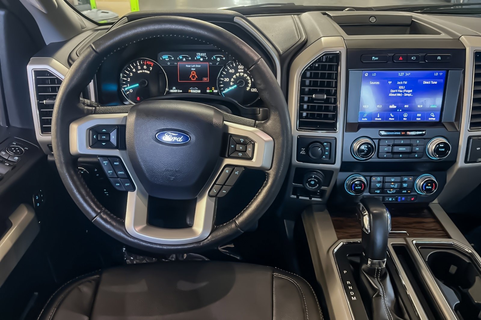 Used 2020 Ford F150 Lariat w/ Equipment Group 502A Luxury image 14