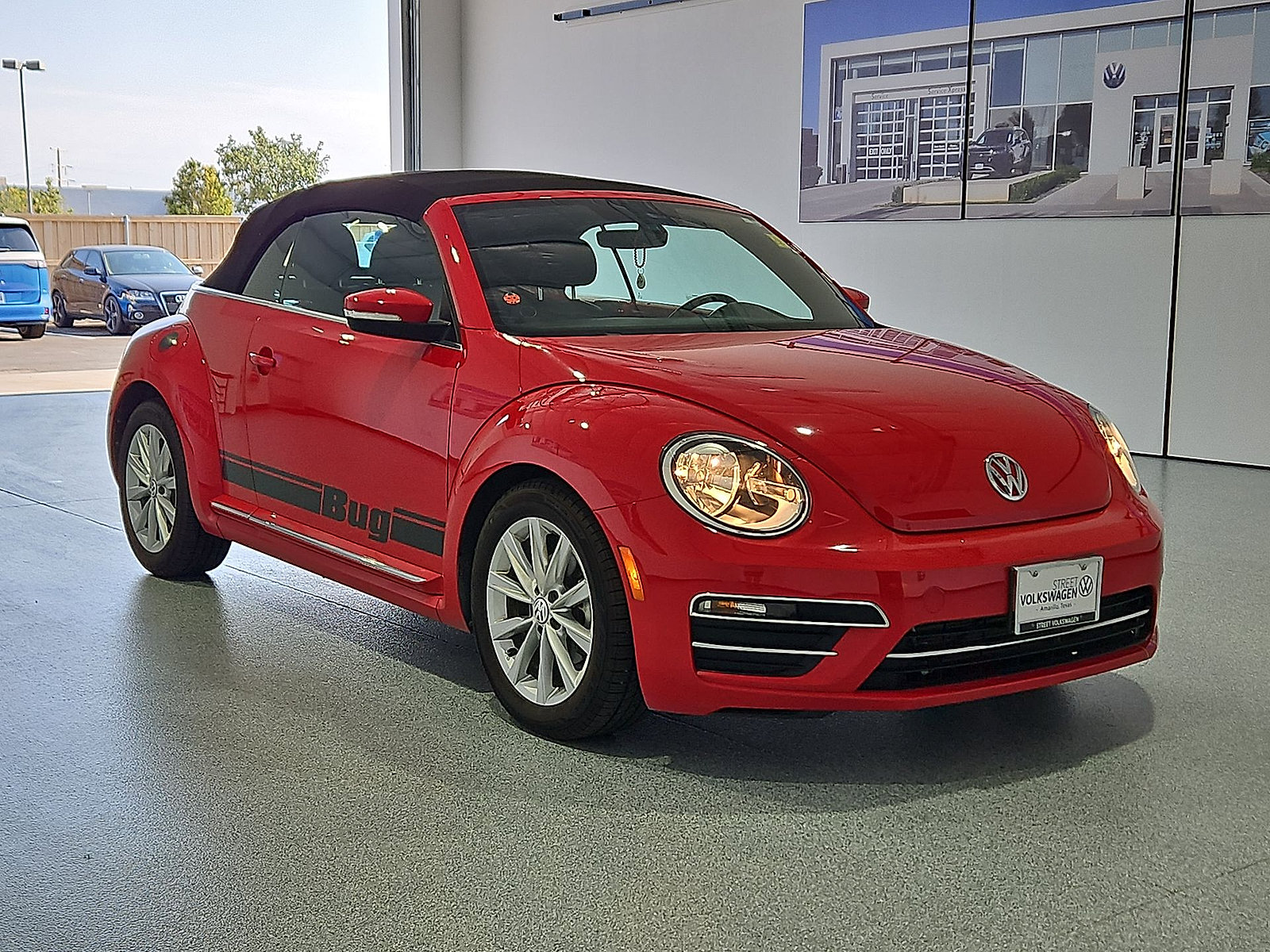 Used 2019 Volkswagen Beetle 2.0T SE FWD image 2