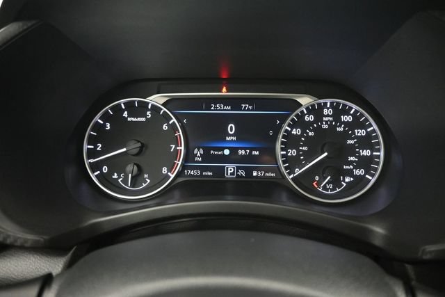 Used 2025 Nissan Sentra SV FWD image 12