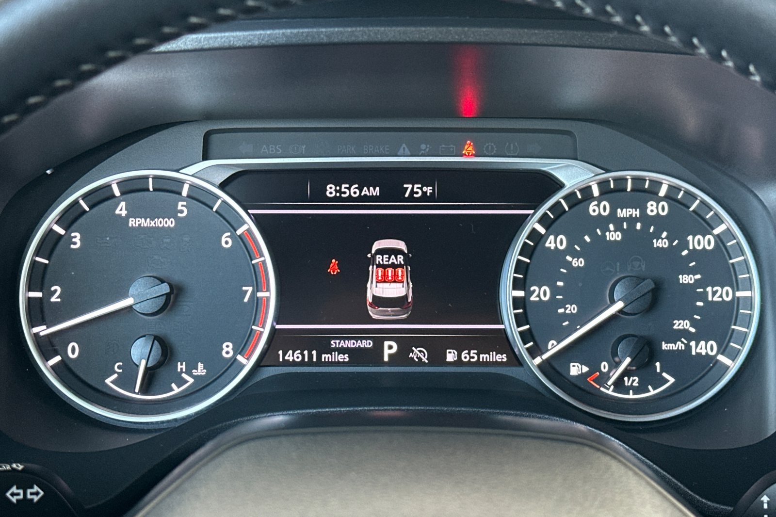Used 2025 Nissan Rogue SV FWD image 33