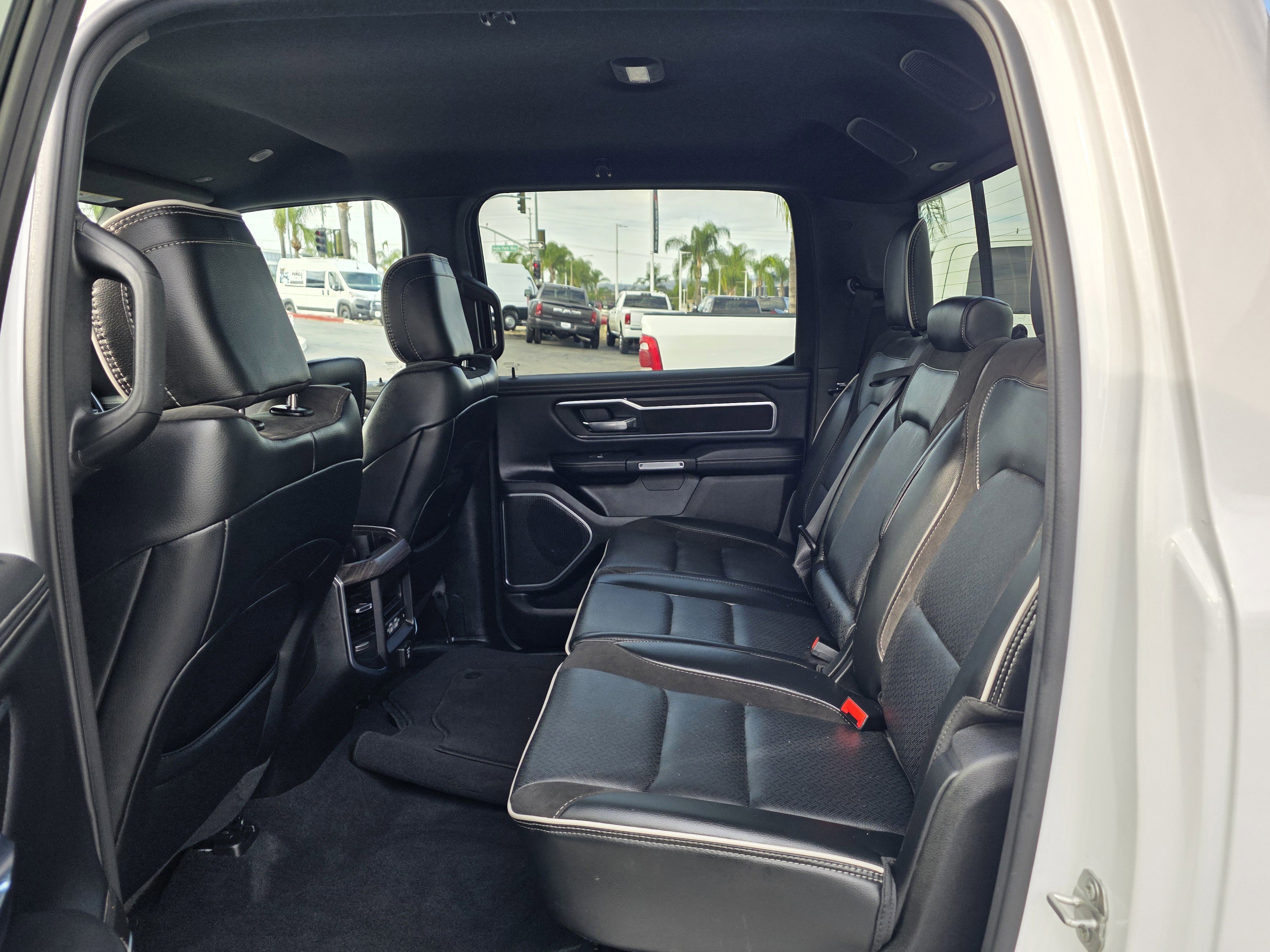 Certified 2025 RAM 1500 Laramie AWD/4WD image 18