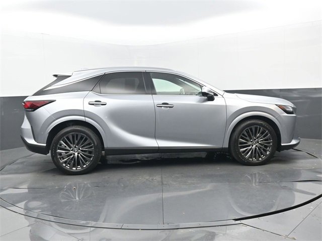 Used 2023 Lexus RX 350 FWD image 2