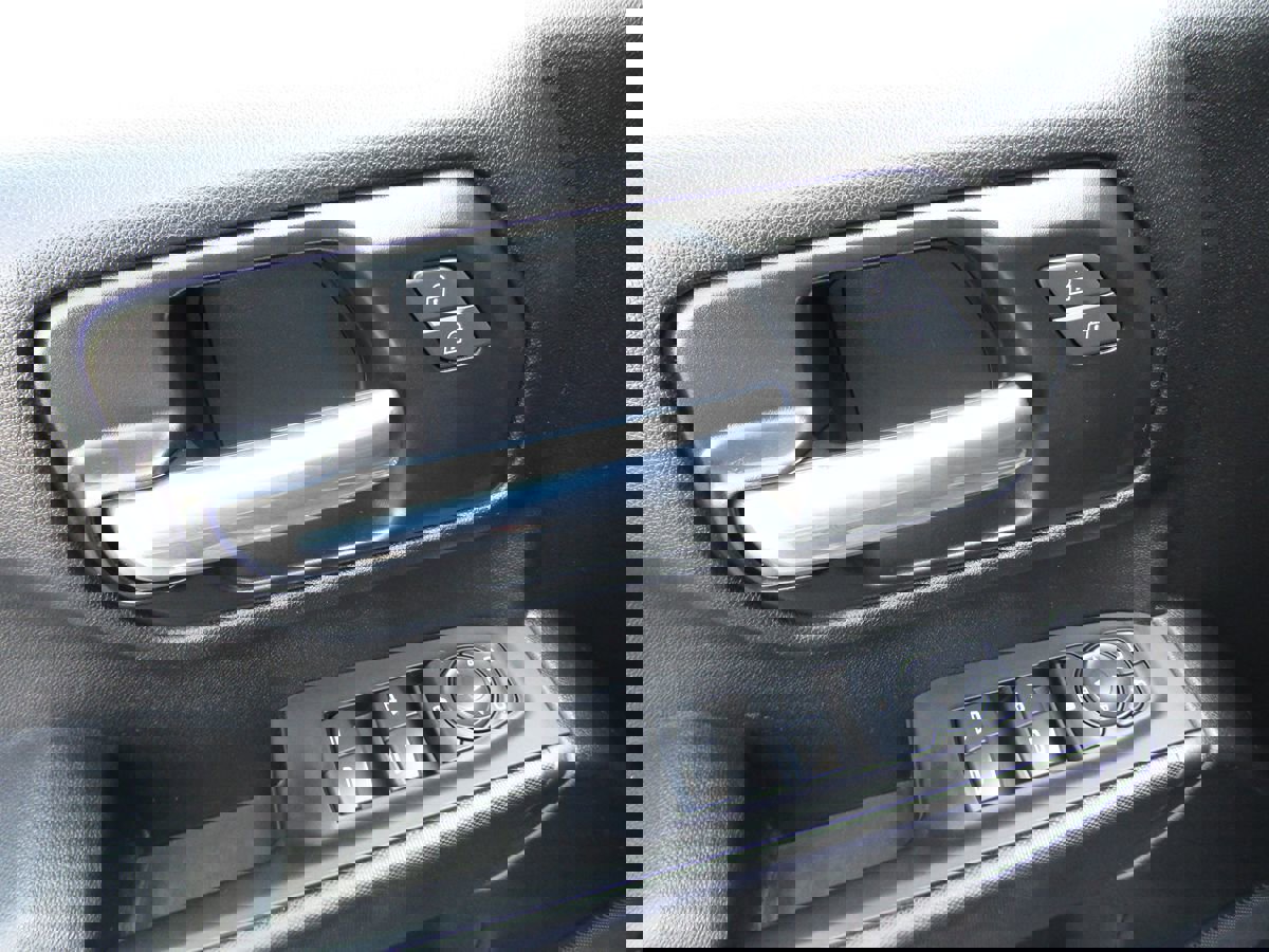 Used 2021 Chevrolet Silverado 1500 Custom Trail Boss w/ Safety Confidence Package image 20