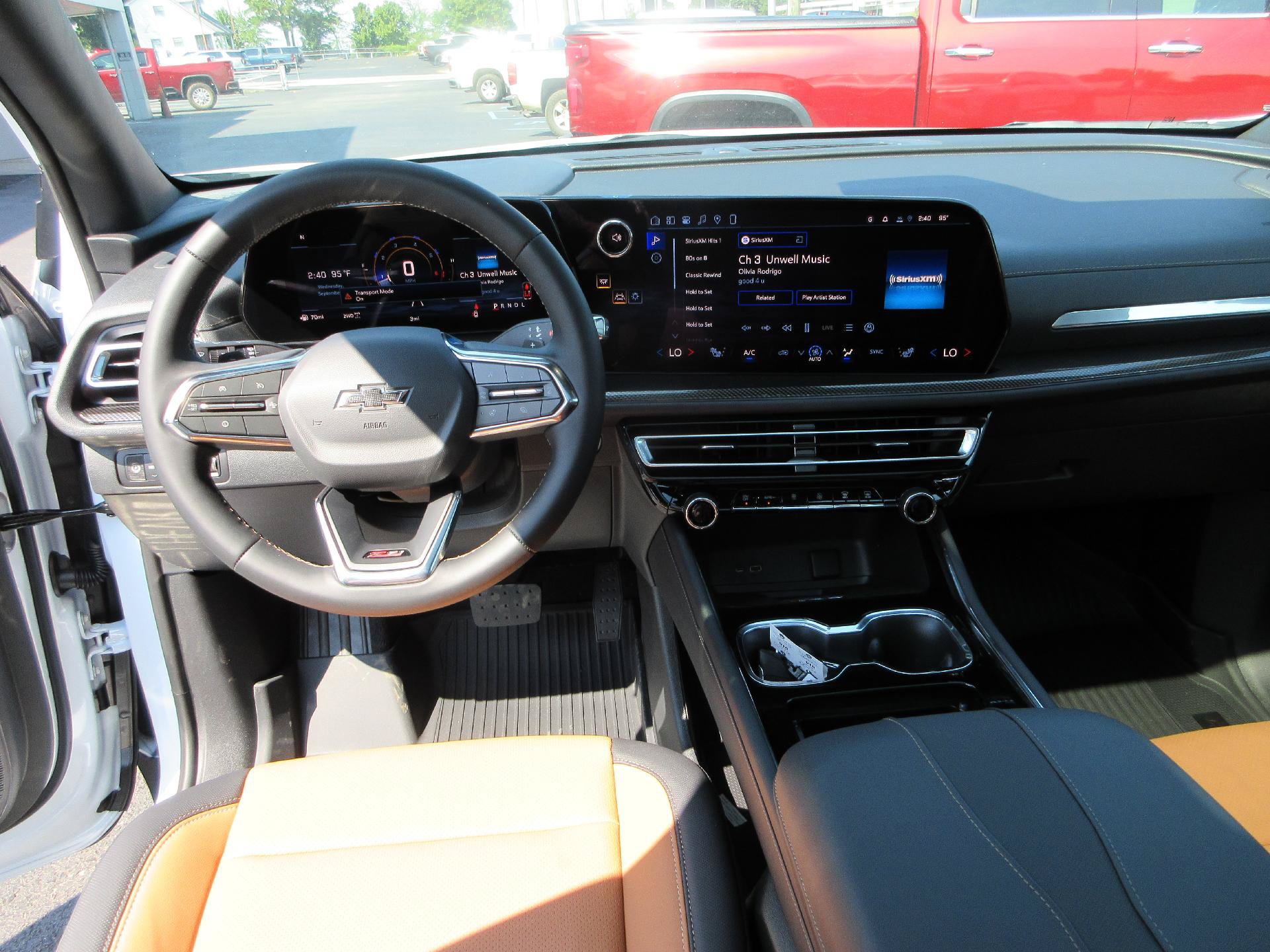 New 2027 Chevrolet Traverse Z71 w/ Driver Confidence Package AWD/4WD image 16