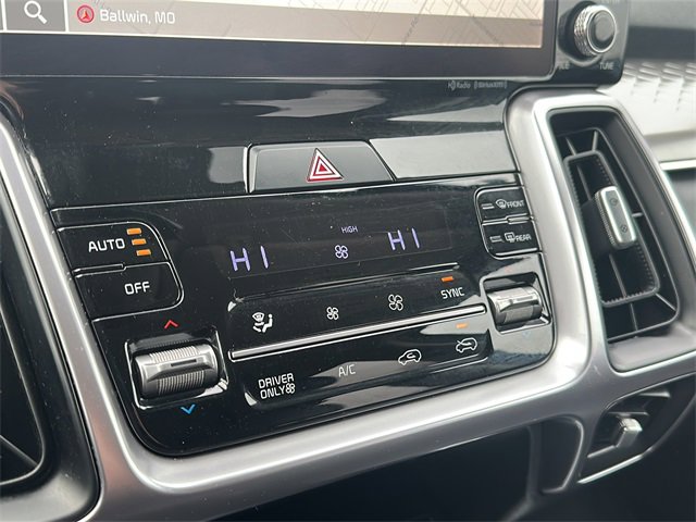 Used 2023 Kia Sorento EX image 29