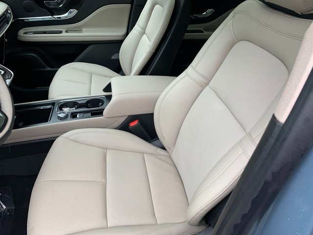 New 2026 Lincoln Corsair Reserve w/ Jet Appearance Package AWD/4WD image 15