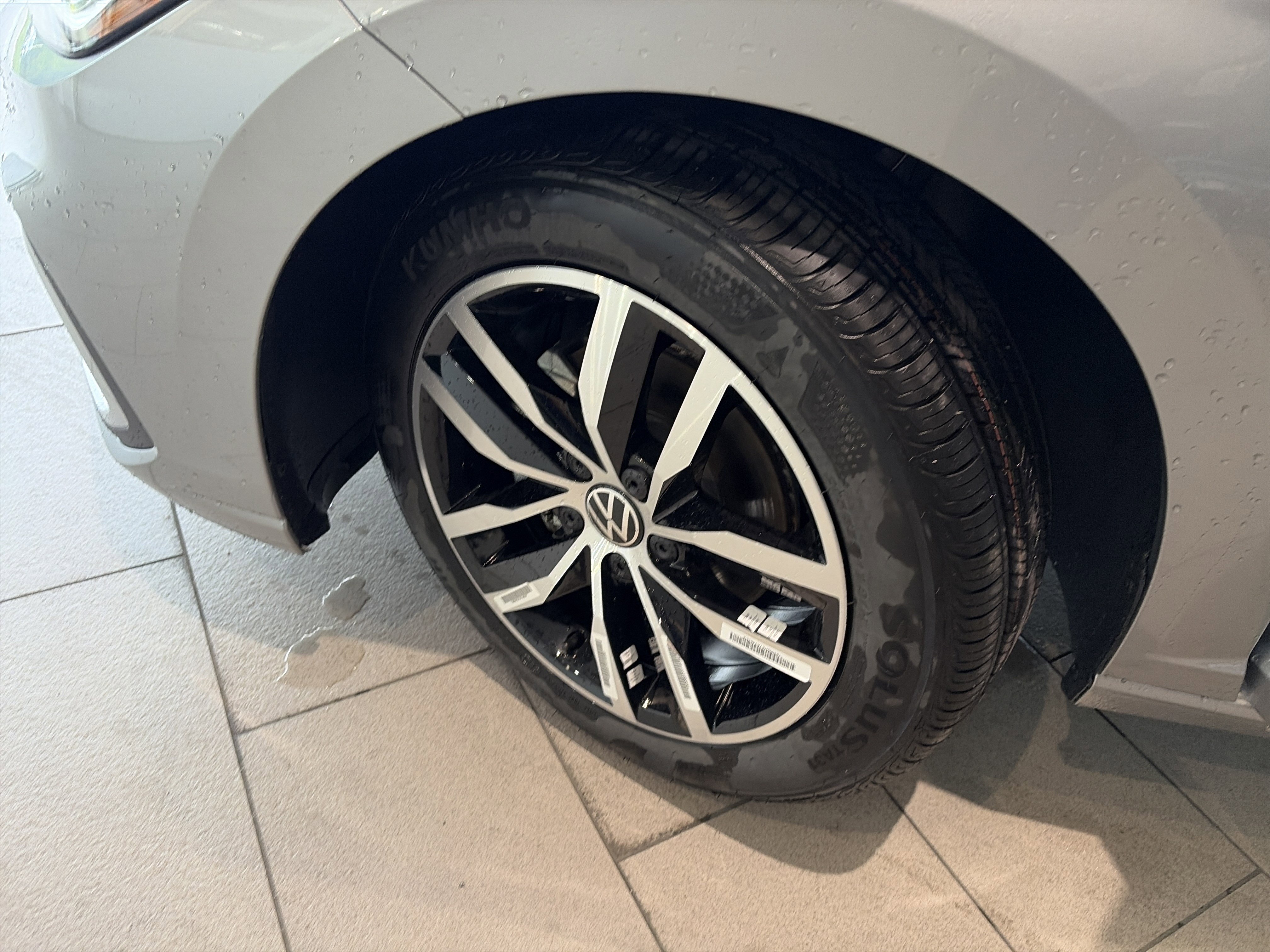 New 2026 Volkswagen Jetta SE FWD image 7