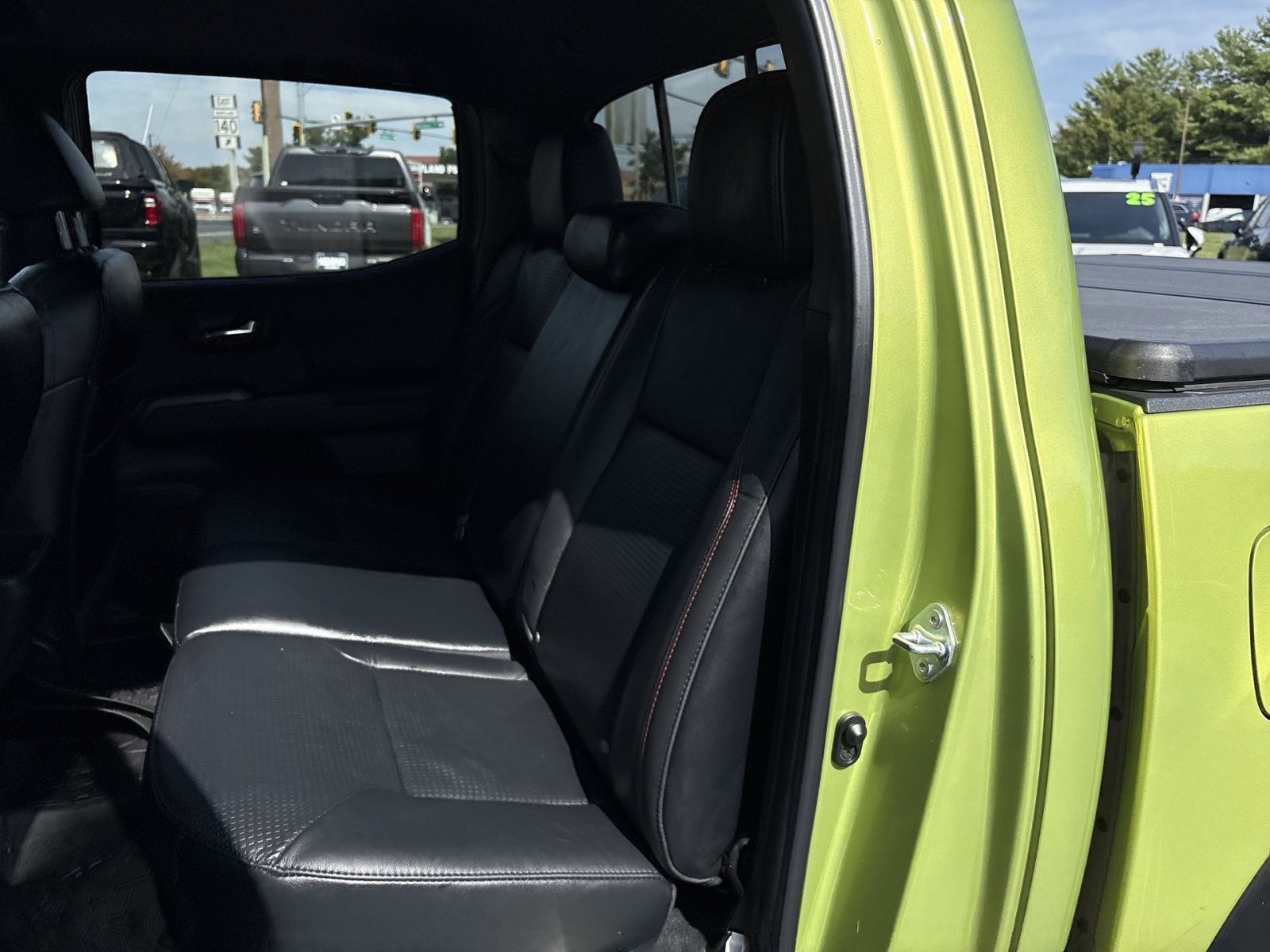 Used 2022 Toyota Tacoma TRD Pro AWD/4WD image 25