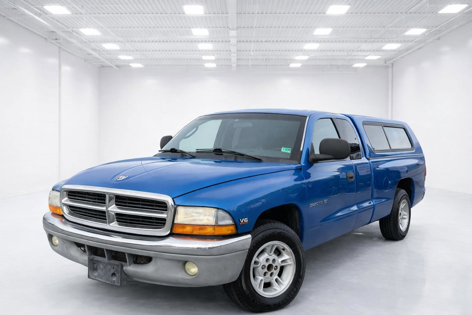 Used 2000 Dodge Dakota 2WD Club Cab